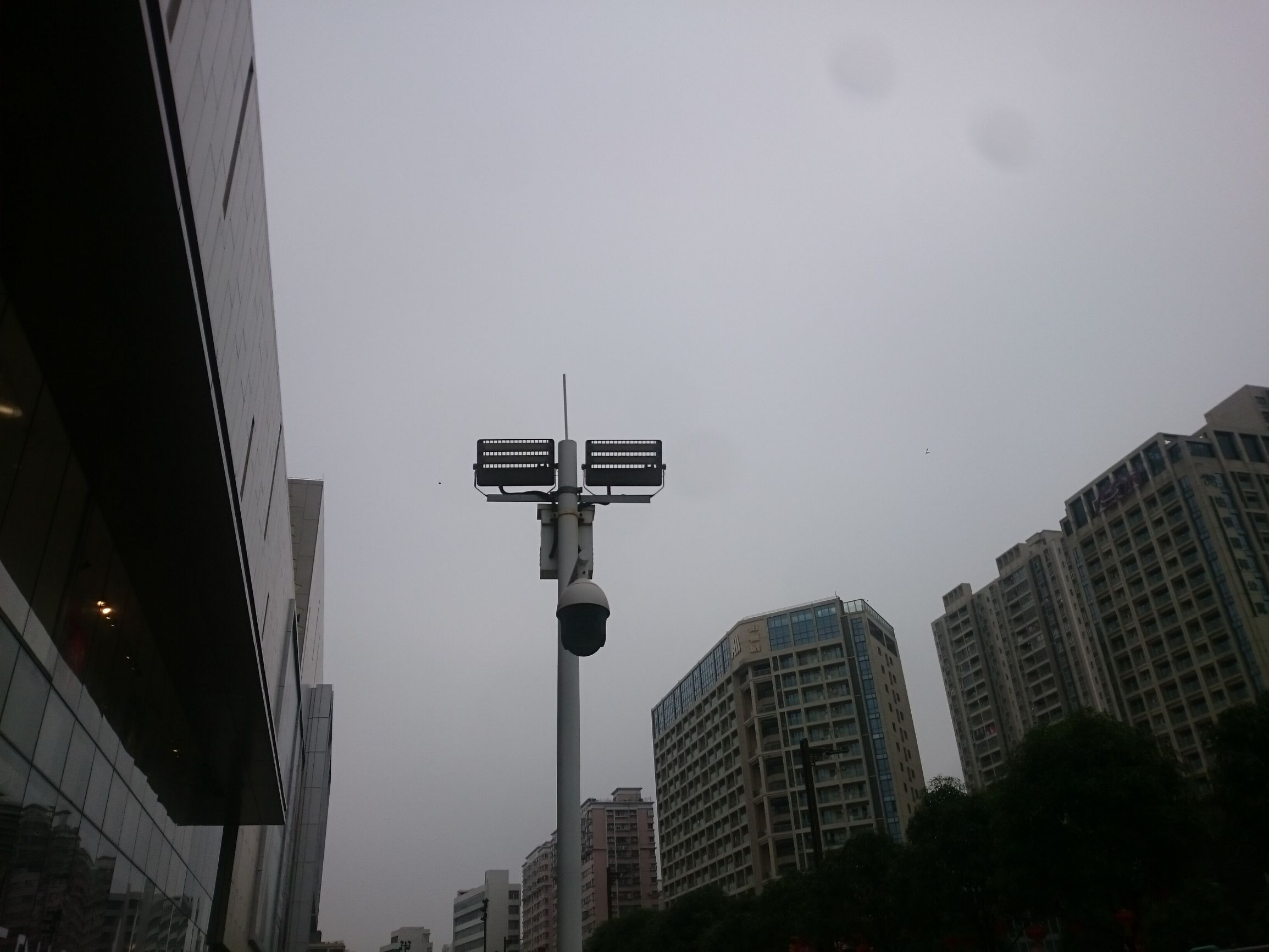 索尼xperiaz1i,索尼xperiaz1最新消息