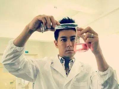 范冰冰卖化妆品,范冰冰金稻美容仪