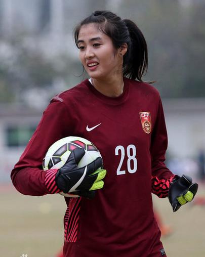 谁说女子不如男个个都是女中豪杰,谁说女子不如男是哪个英雄说的