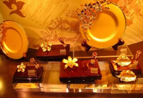 比新加坡好玩的地方,新加坡必逛购物点