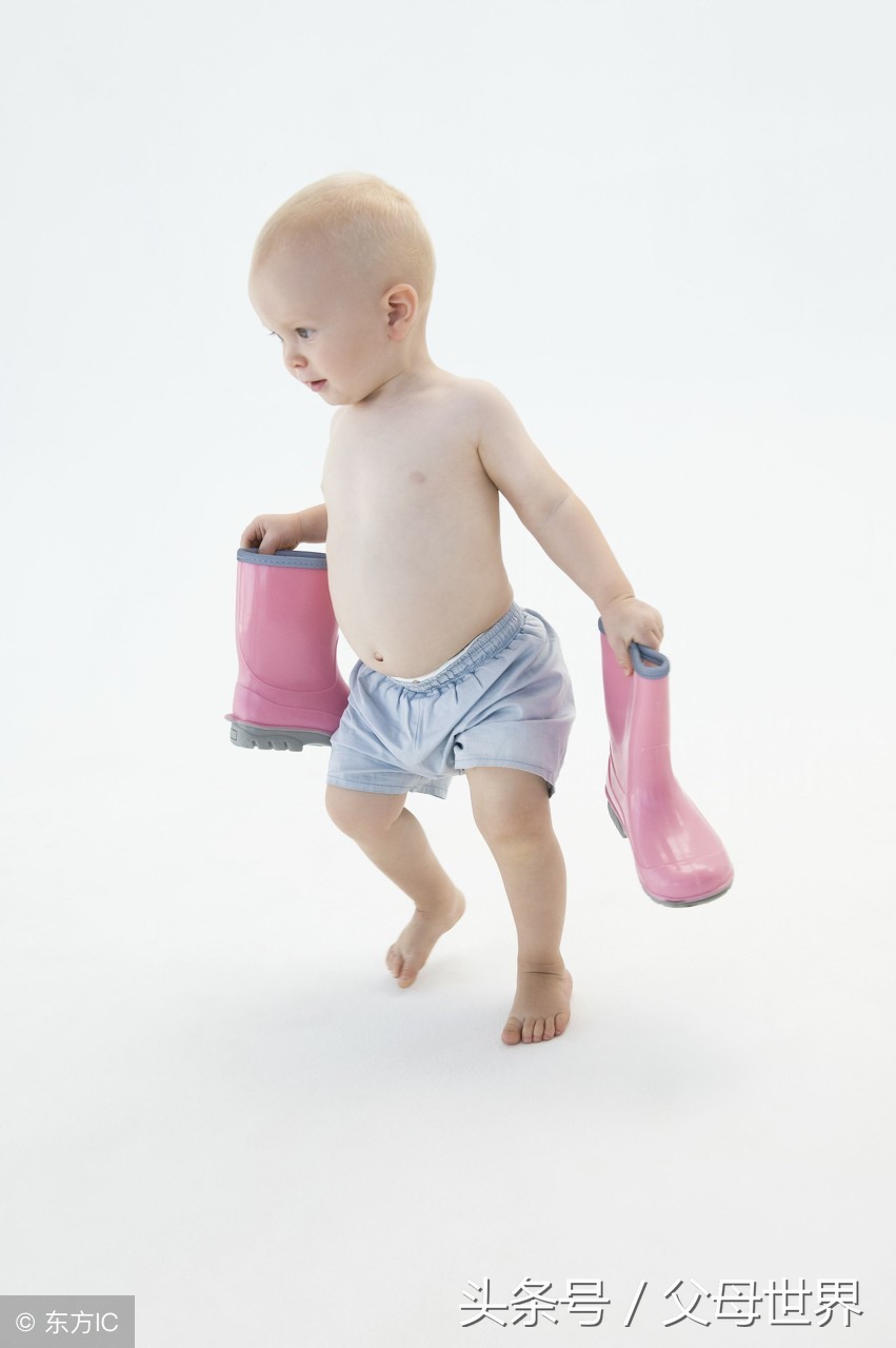 宝宝走路姿势不对要拍片吗,宝宝出现异常走路姿势要引起重视