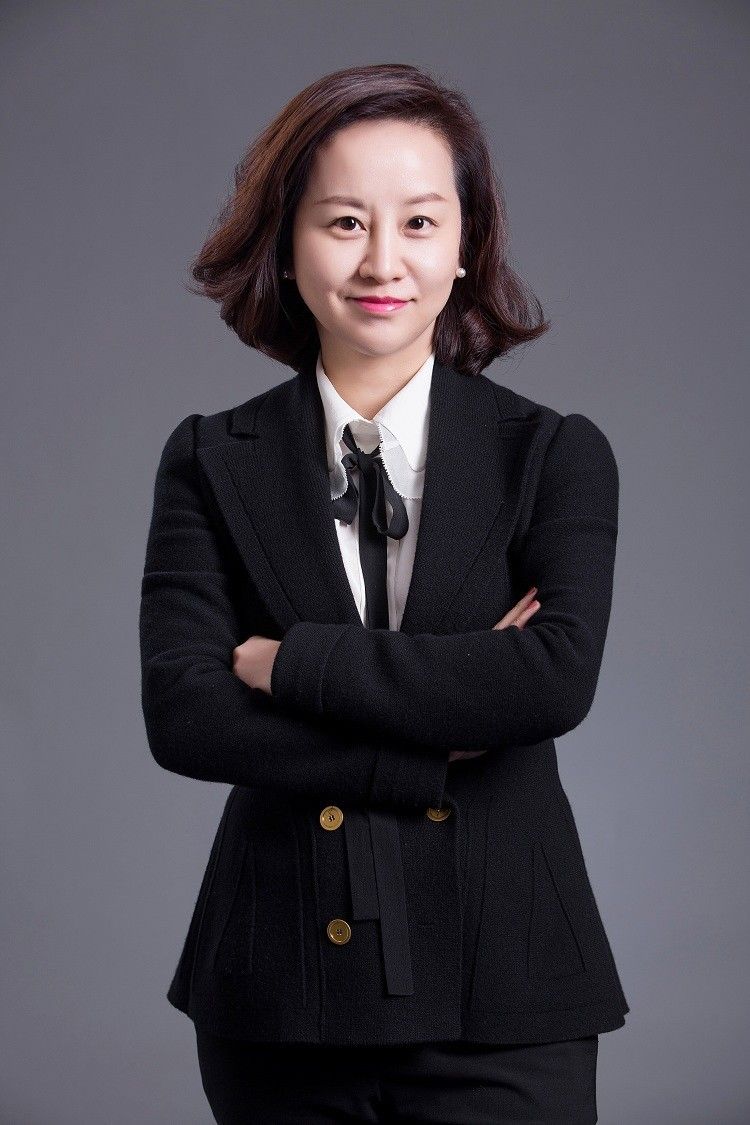 创业中最漂亮的女人,中国十大创业风云人物女性