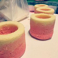 小白兔粉红色草莓蛋糕,粉红色草莓蛋糕