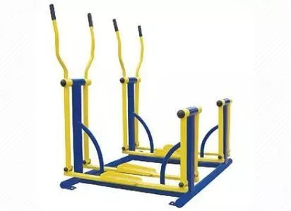 小区健身器撞腿,小区的健身器材把孩子头摔爆