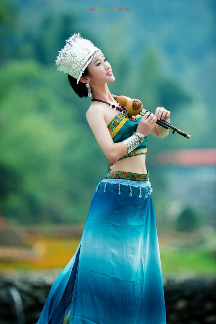 葫芦丝教学入门零基础,九孔葫芦丝零基础教程