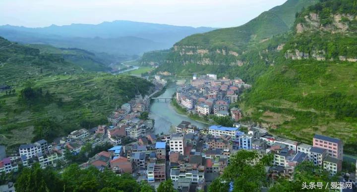 重庆到贵州2天高铁旅游攻略,高铁重庆到贵阳旅游2-3天推荐地方