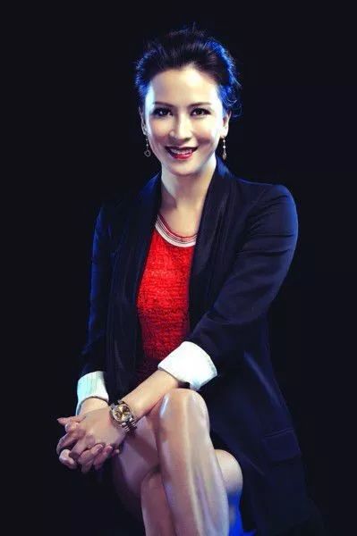 创业中最漂亮的女人,中国十大创业风云人物女性