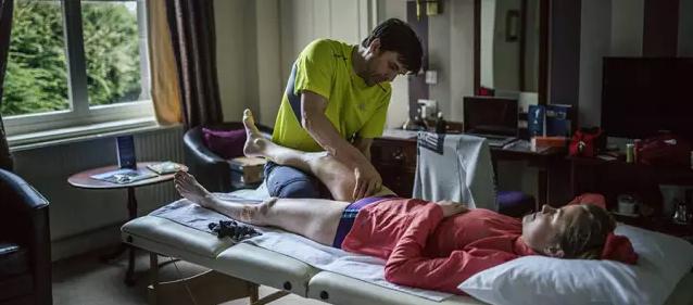 谈虎色变配图,谈虎色变上一句