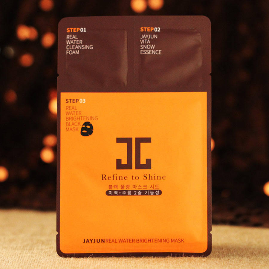 不同肤质的面膜选择方法,不同肤质敷面膜方法就不同