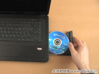 怎样修复光盘划痕,怎么修复划伤的光碟