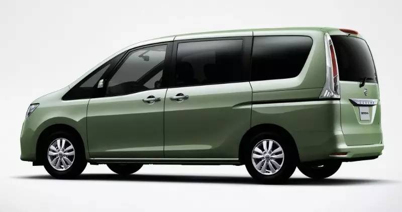 日产mpv新款serena试驾,日产商务车新款serena配置