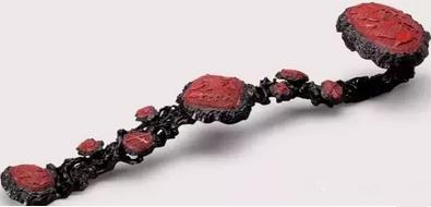 玉如意身带邪气噬主人性命