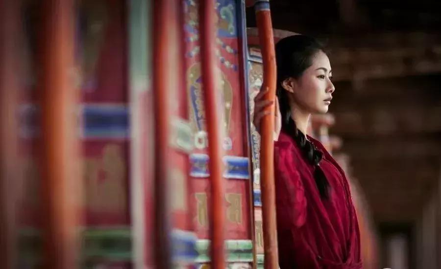 仓央嘉措命中注定天意难违,仓央嘉措世间事原文