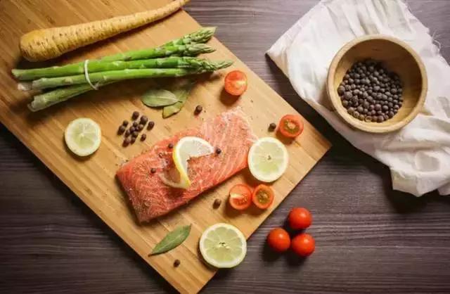 全世界最瘦的人只有25斤,全世界最瘦的是谁