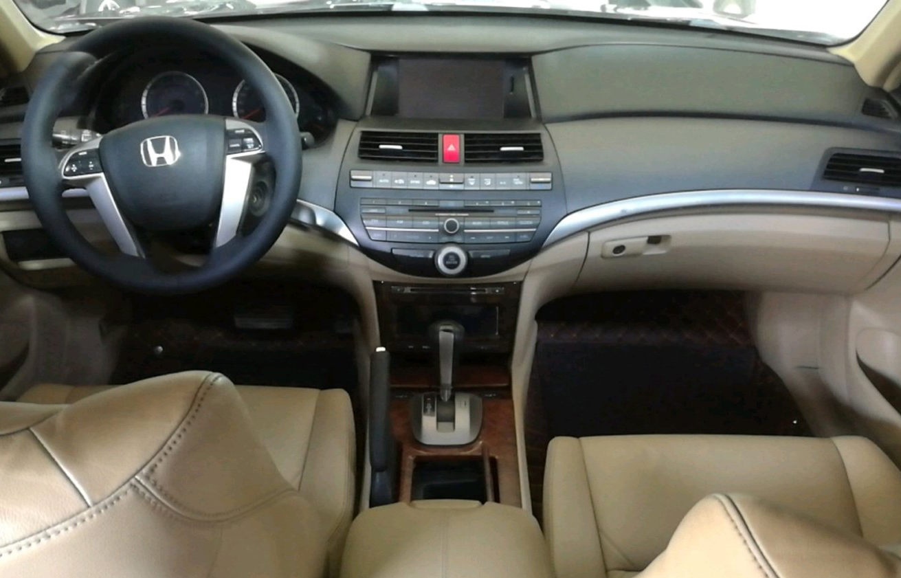 二手雅阁8代能入手吗,二手雅阁8代改造