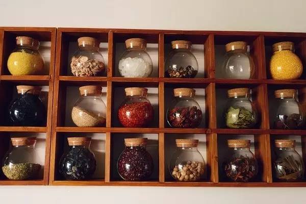 故事|2000元游遍全国后，肉与远方对他有了新的意义