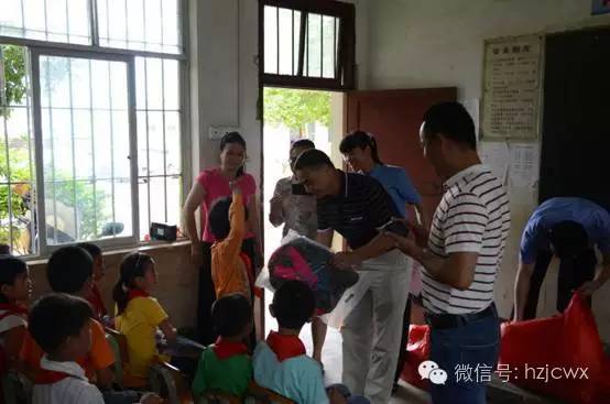 第2016044期[动态]谁说我们“不约儿童”，检察官用行动给你答案