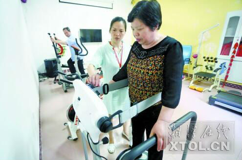 社会老龄化的养老问题,老龄化社会和老龄社会有什么区别