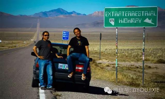 老顽童们一起开心快乐,老顽童们快乐生活