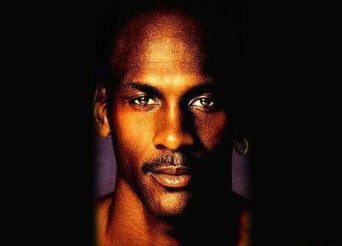 足球明星穿的篮球鞋,足球明星专属鞋