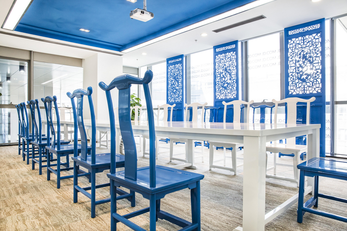 探访刘强东在北京的京东总部大楼,参观京东总部