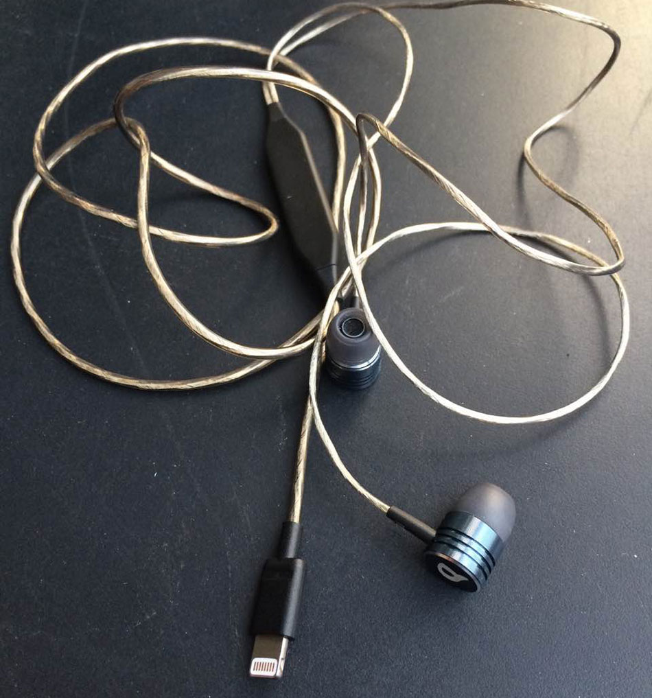 lightning耳机有什么品牌,lightning耳机接口坏了