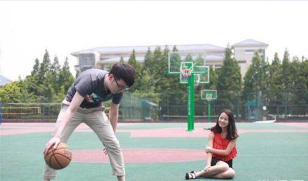 大学lol陪玩,女性陪玩lol