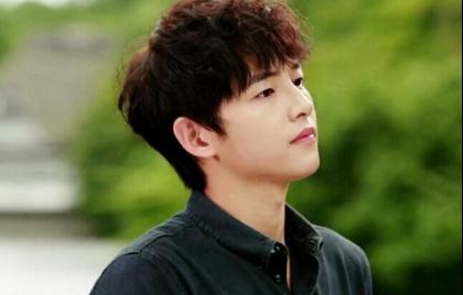 公牛最强阵容vs湖人,最强阵容足球比赛