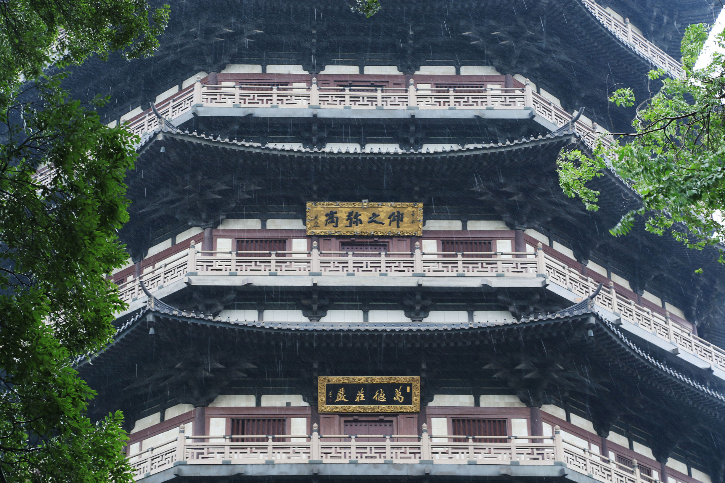 苏州天宁寺,天宁寺是全亚洲最大的寺庙吗