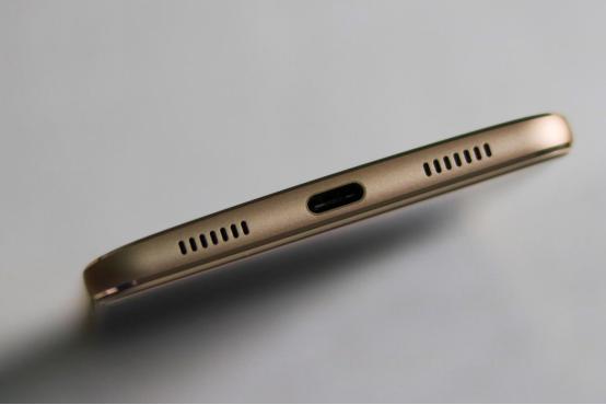 荣耀V8到底怎么样,荣耀v8全方位测评