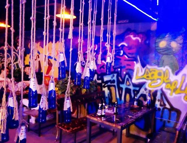 英雄联盟游戏主题酒吧,英雄联盟主题酒吧投资