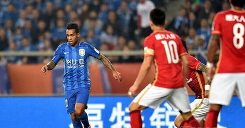 荣耀梅西和荣耀c罗,c罗和梅西用什么手机