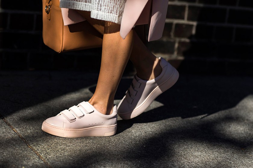 澳大利亚时装展场外街拍：时尚达人力捧的12对波鞋！