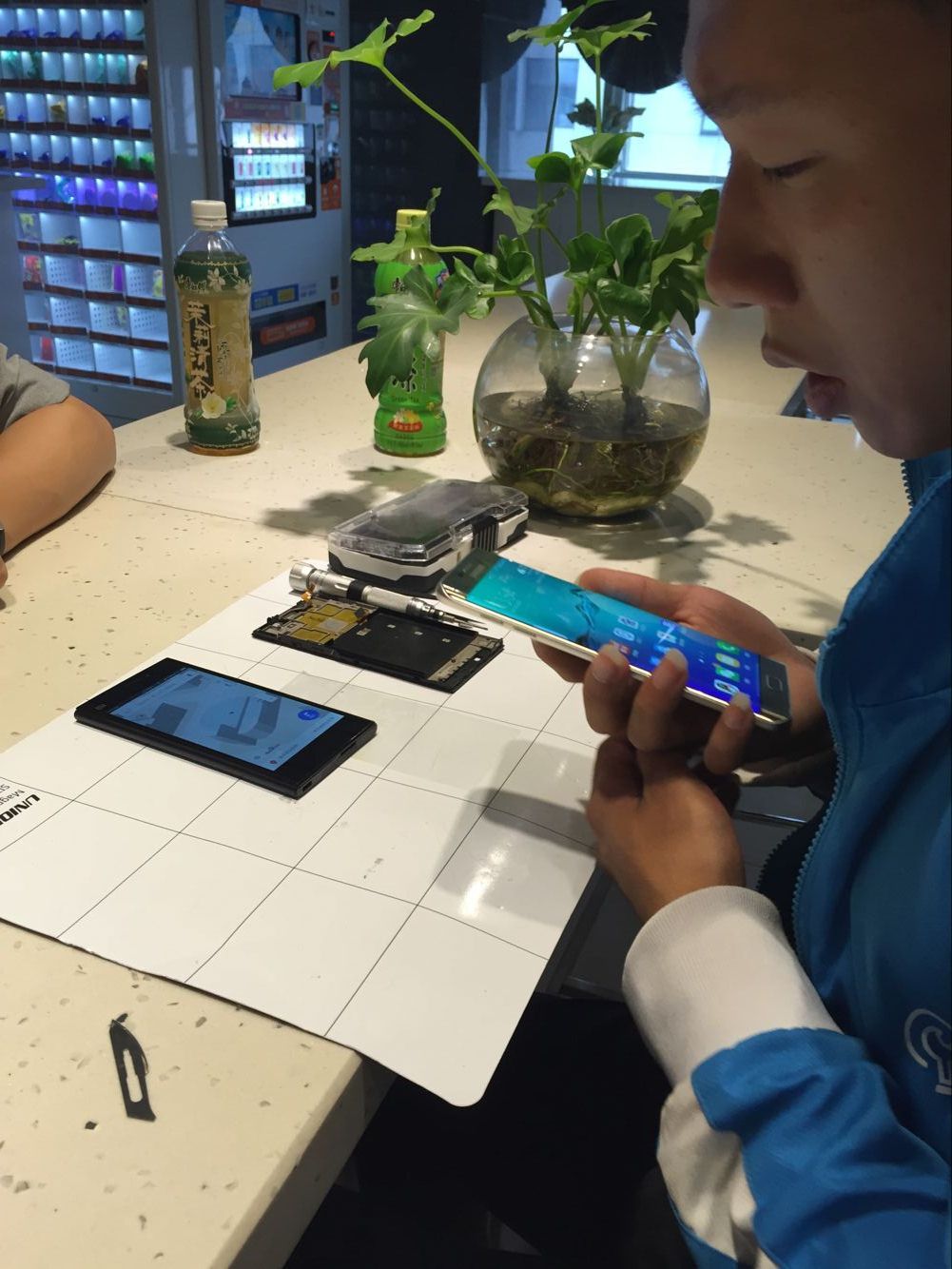 小米3手机维修成本价,小米3手机换屏维修多少钱