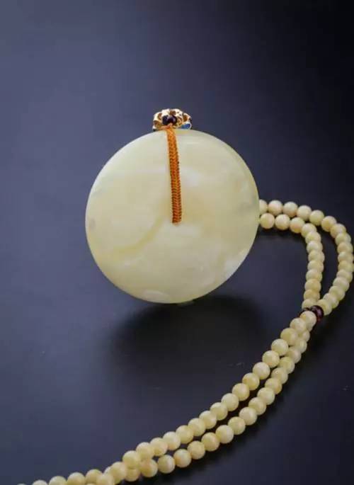 女士文玩最好看的款式,最值得女人戴的文玩