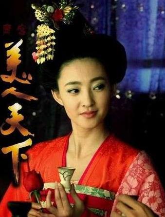 她曾是“星女郎”后被雪藏8年，少年包青天成为唯一出名作品