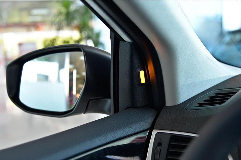 新手开日产轩逸视频,全新轩逸新手试驾视频