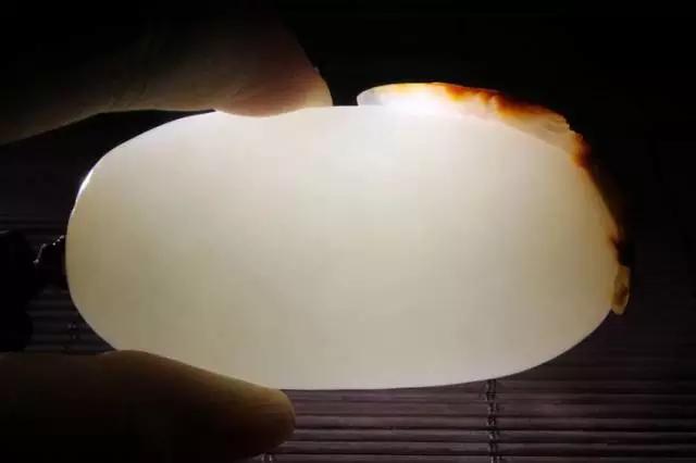 和田玉竟被俄罗斯人铺地砖？！