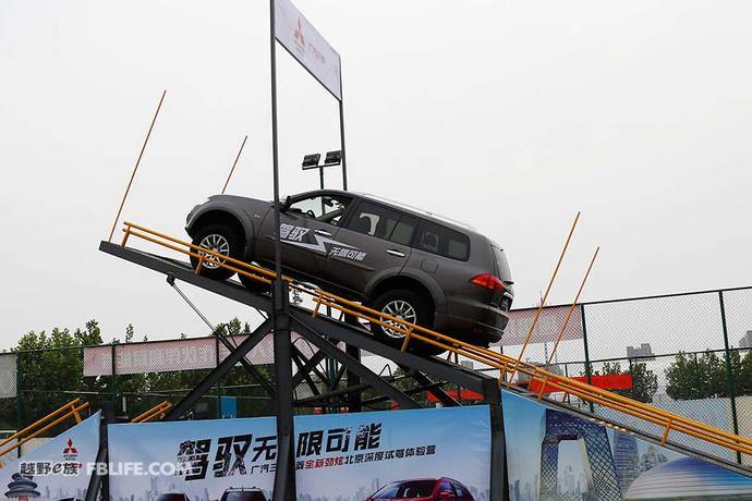 广汽三菱劲炫手动挡2020乐趣版,广汽三菱劲炫主视角试驾