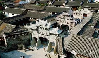 这个县城了不得,不仅拥有民间故宫,还有东方好莱坞!