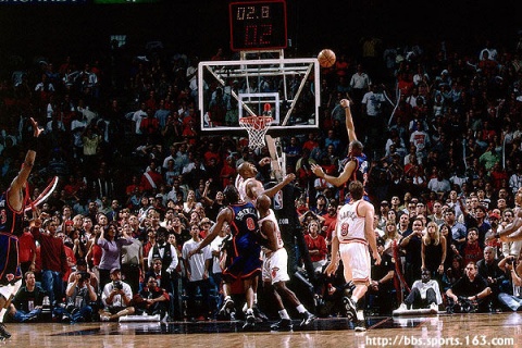 总决赛库里投中三分,总决赛怀念老詹