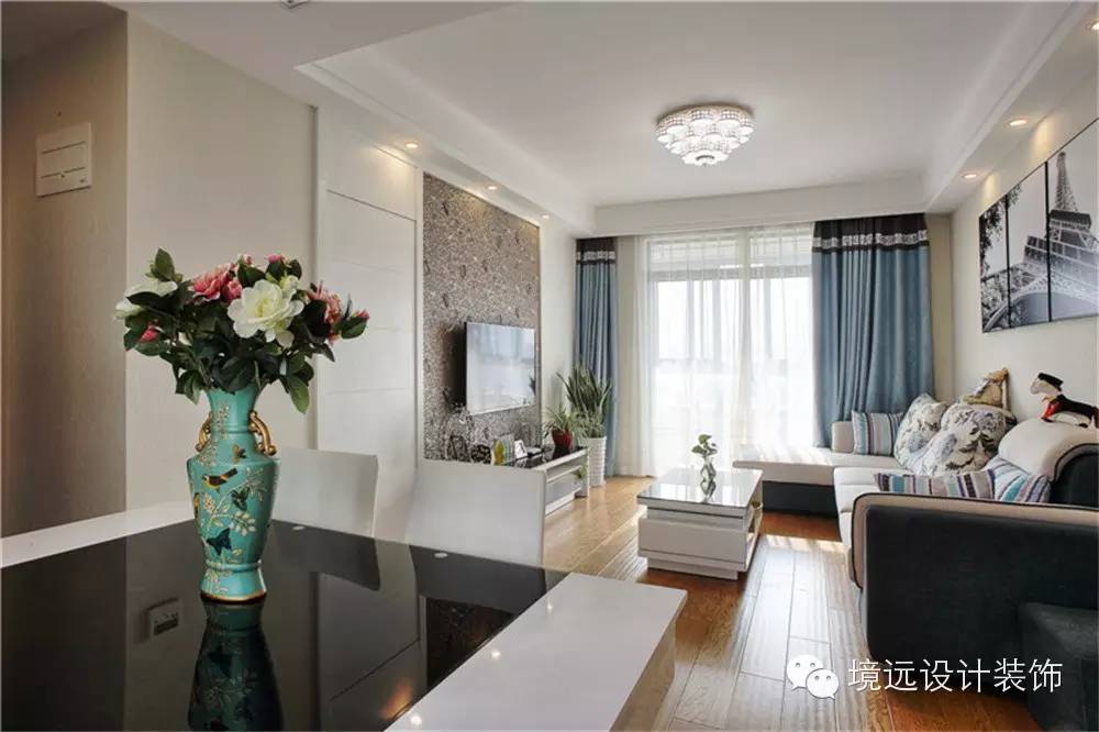 作品赏析:简单地手法,现代的气息——汤臣豪园