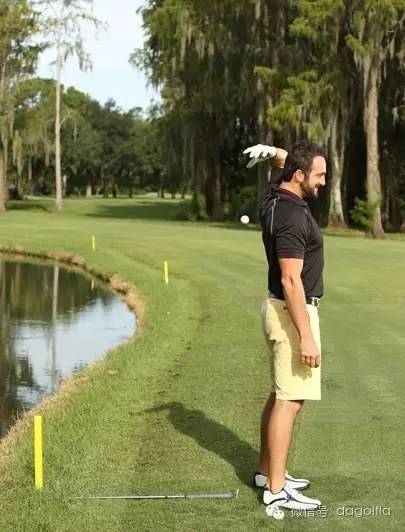 高尔夫10个忌讳,高尔夫10个技术