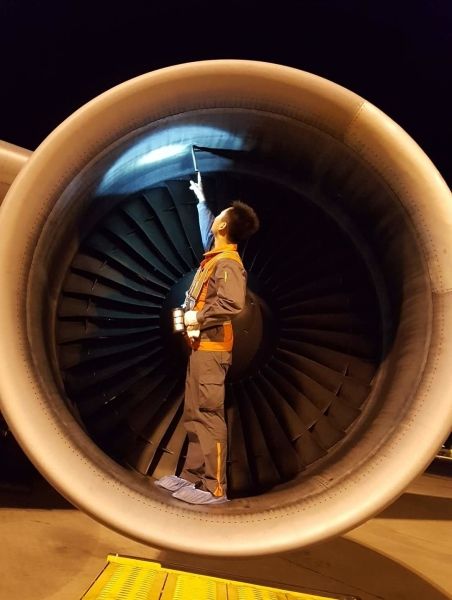 国内运营过波音767的航司,波音767-400er客机机龄