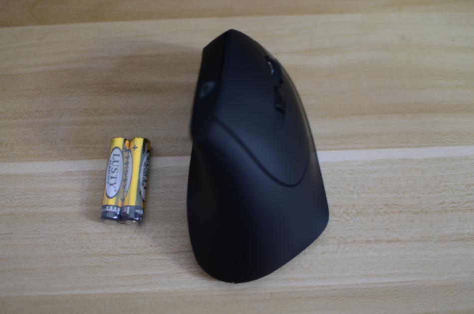 让鼠标自己动起来,达尔优无线带配重的鼠标
