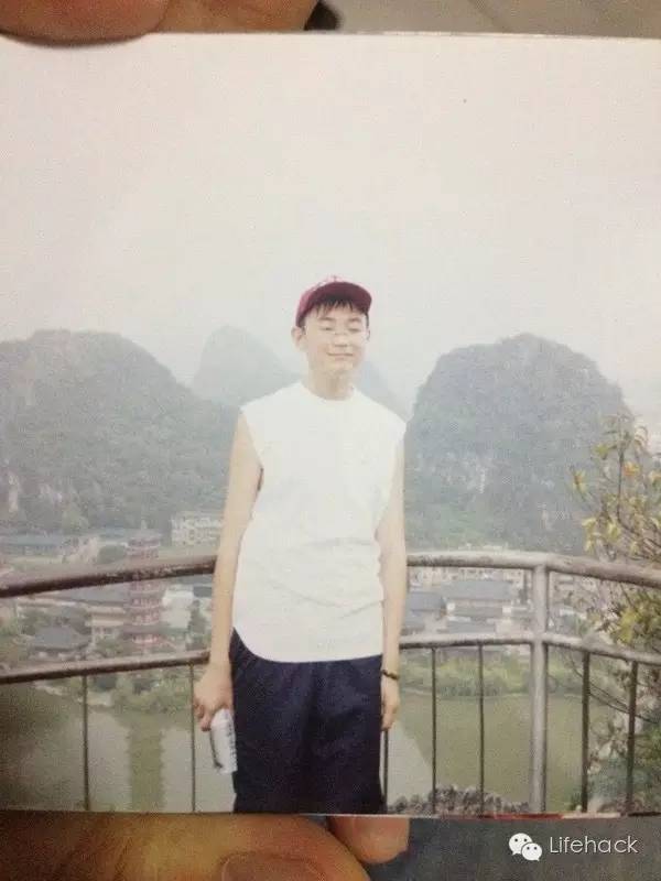 越长越丑的男生怎么变帅,又黑又丑的男生怎么逆袭