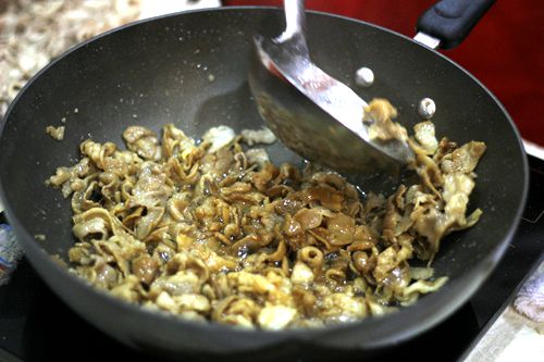 炙子烤肉味的烤羊肉比炙子烤肉还简单的烤羊肉