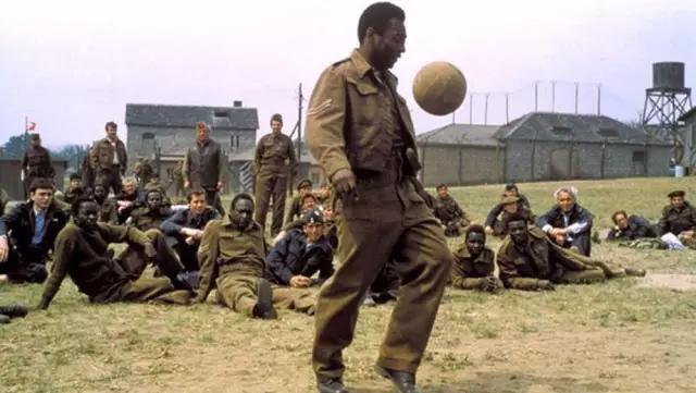 贝利的球赛精彩瞬间,球王贝利原来战绩