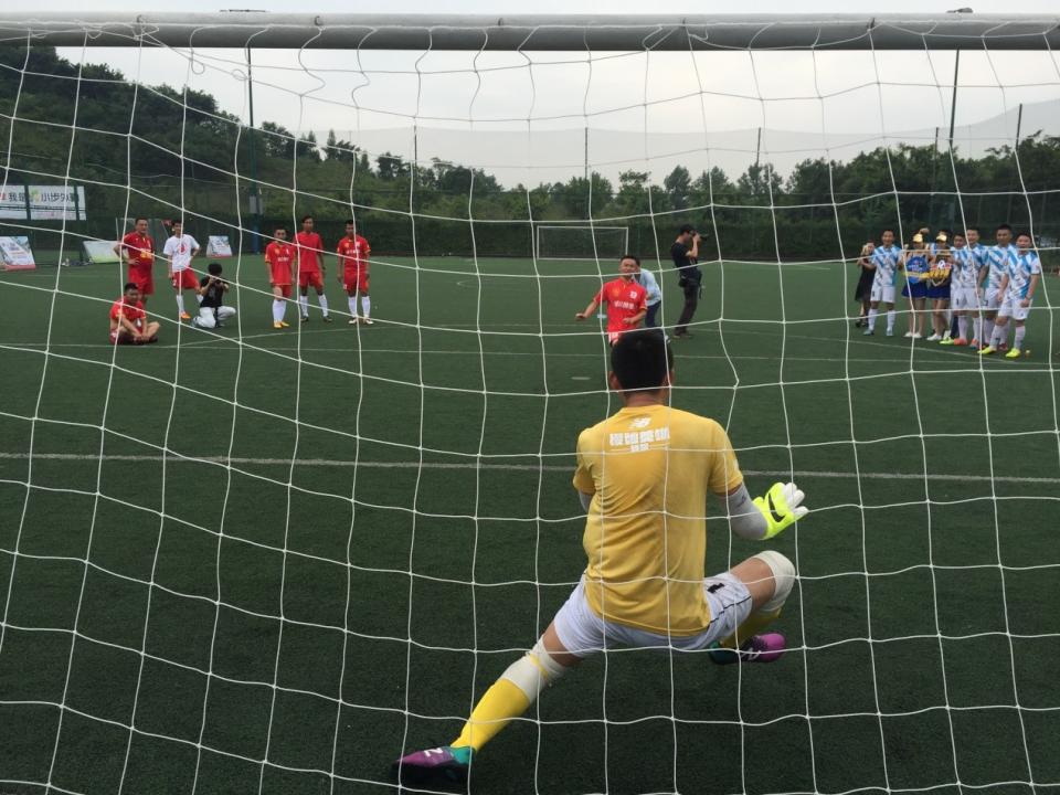 马明宇说足球,马明宇踢球