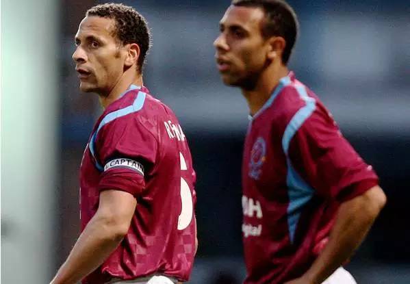 16欧洲杯扎卡兄弟,球知道